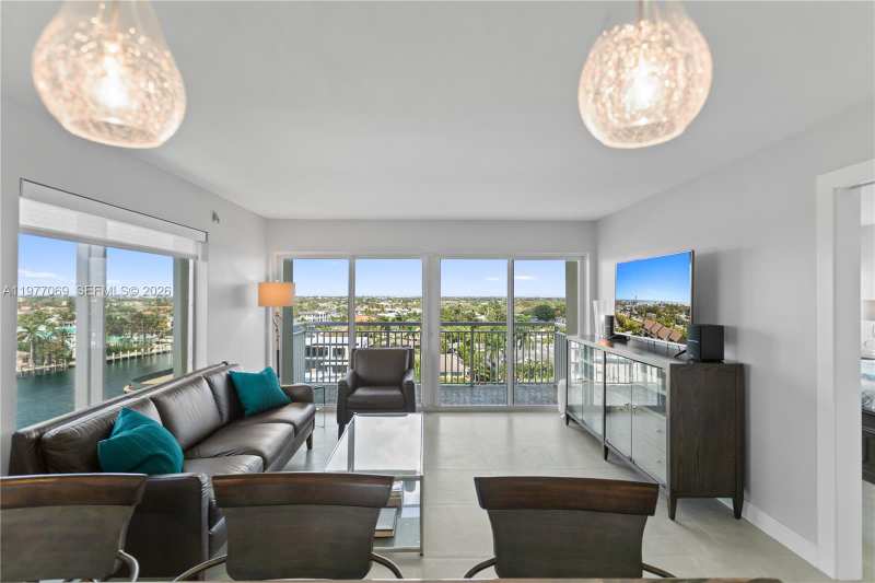 2611 N Riverside Dr # 901, Pompano Beach FL 33062