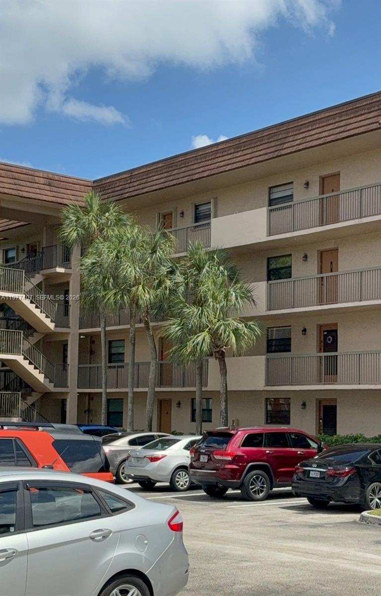 4940 E Sabal Palm Blvd # 203, Tamarac FL 33319