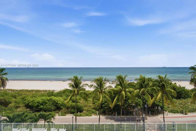 5601 Collins Ave # 505, Miami Beach FL 33140