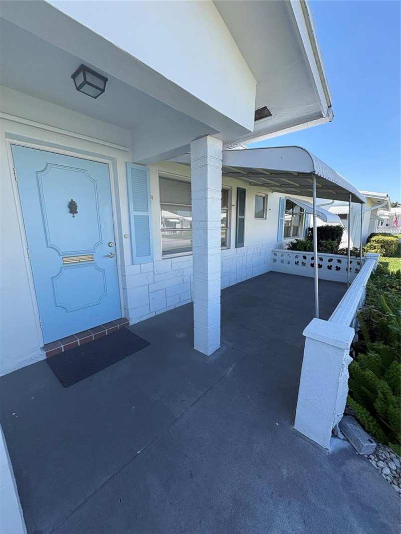 2392 SW 13th Terrace, Boynton Beach FL 33426