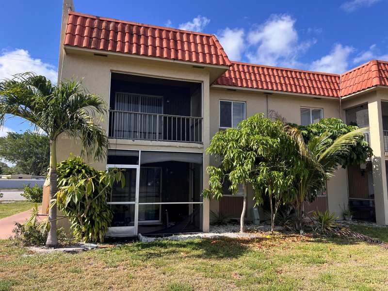 6034 Forest Hill Boulevard # 209, West Palm Beach FL 33415