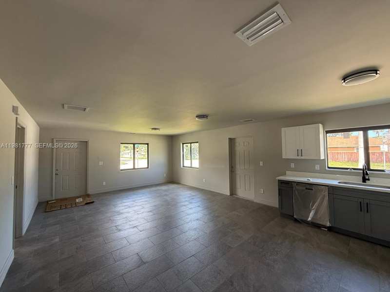 2806 NW 9th Ct, Fort Lauderdale FL 33311