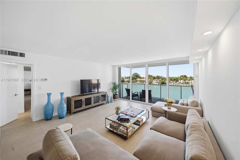 5750 Collins Ave # 4F, Miami Beach FL 33140