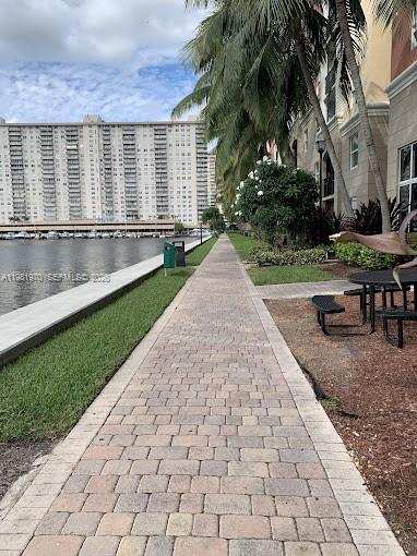 17150 N Bay Rd # 2211, Sunny Isles Beach FL 33160