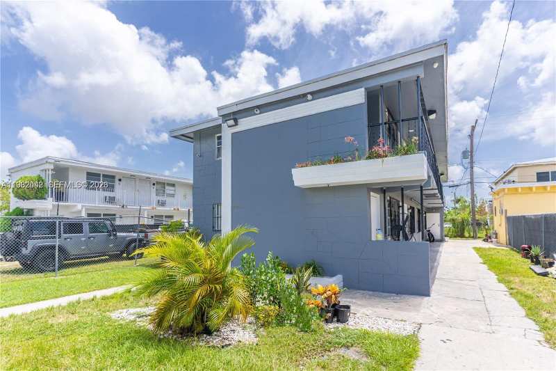 1445 NW 2nd Ave # 3, Florida City FL 33034