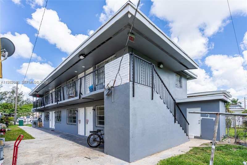 1445 NW 2nd Ave # 3, Florida City FL 33034