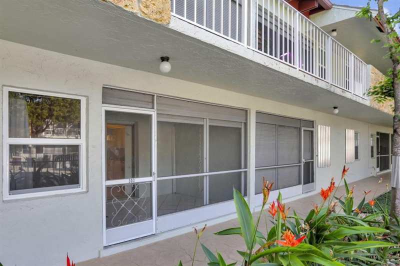 860 SE 6th Avenue # 303, Deerfield Beach FL 33441