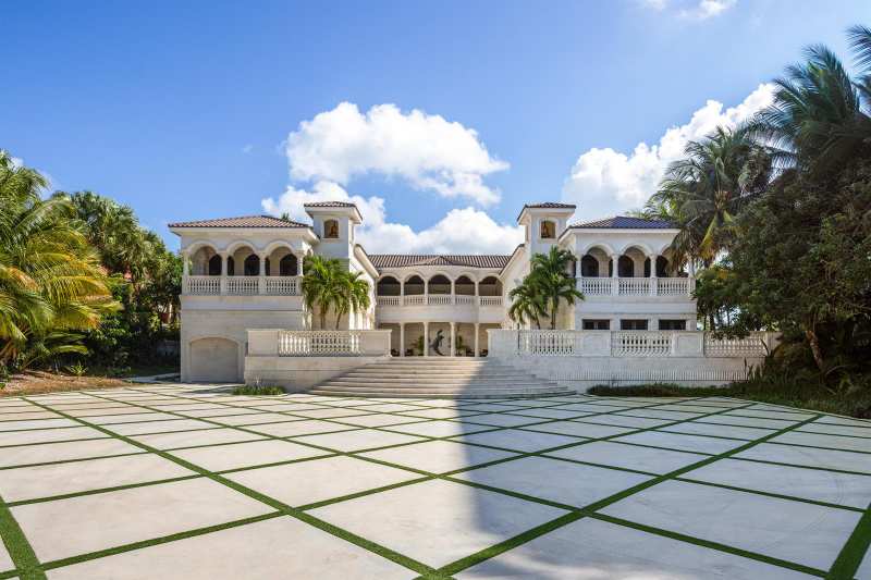 1075 Hillsboro Mile, Hillsboro Beach FL 33062