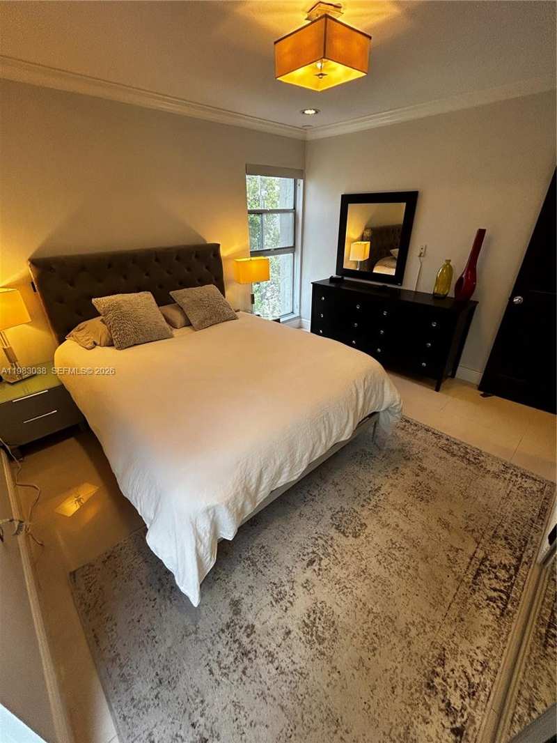 201 178th Dr # 434, Sunny Isles Beach FL 33160