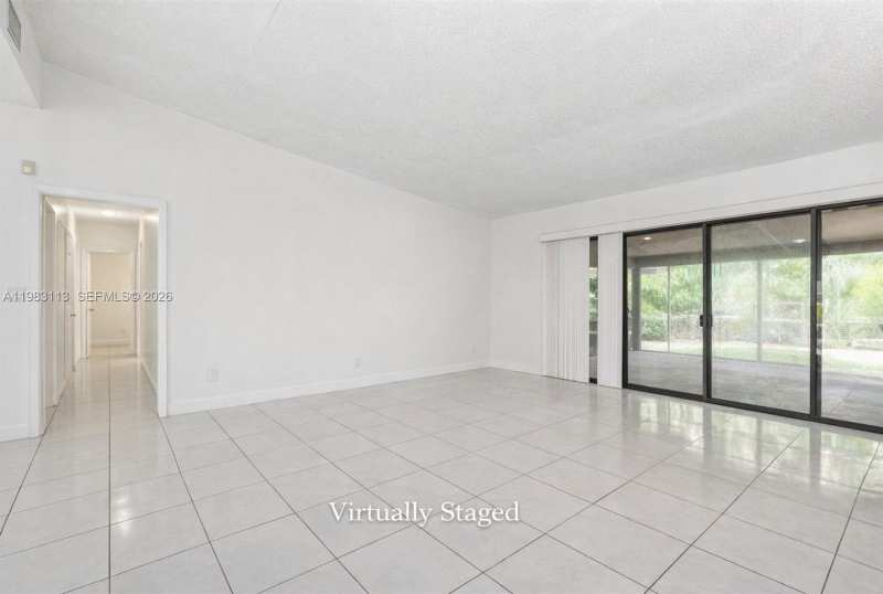 550 NE 173rd St, North Miami Beach FL 33162