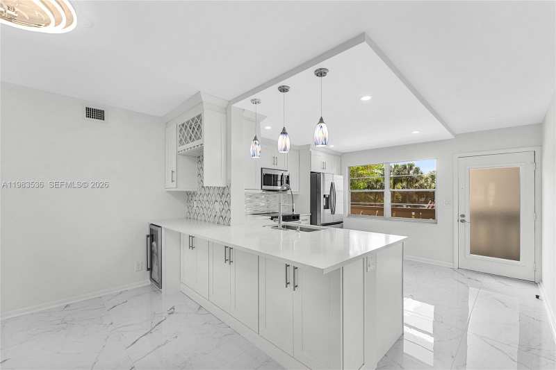 2303 Lucaya Ln # H2, Coconut Creek FL 33066