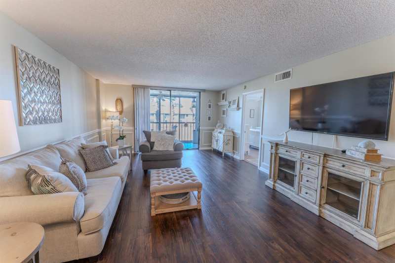 4725 E Lucerne Lakes Blvd Boulevard E # 203, Lake Worth FL 33467
