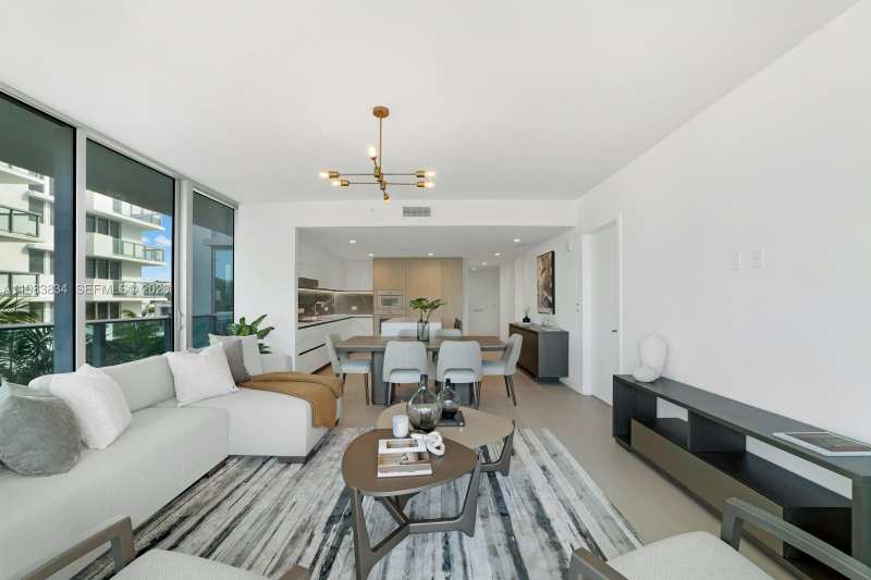 9221 E Bay Harbor Drive # 412, Bay Harbor Islands FL 33154