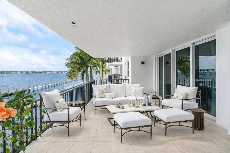 2700 N Federal Highway # 303, Boynton Beach FL 33435