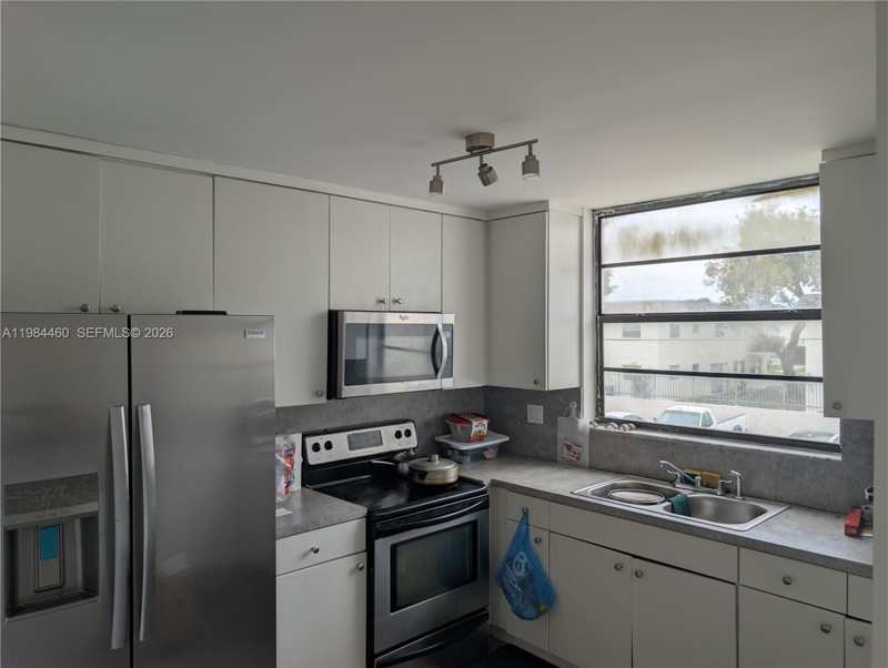 1788 NW 55th Ave # 203, Lauderhill FL 33313