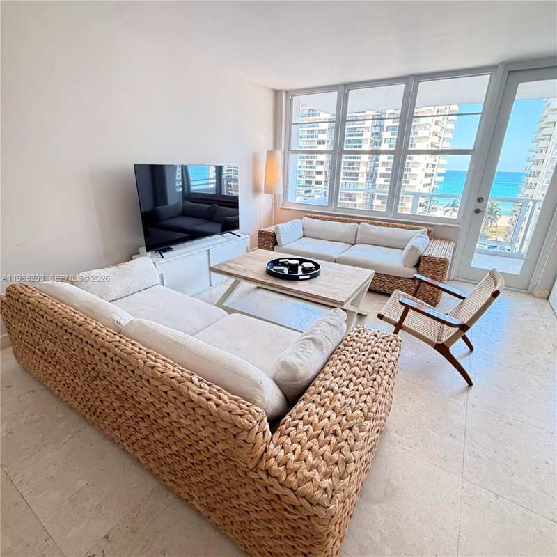 5700 Collins Ave # 11A, Miami Beach FL 33140