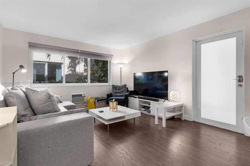 1117 Meridian Ave # 1117, Miami Beach FL 33139