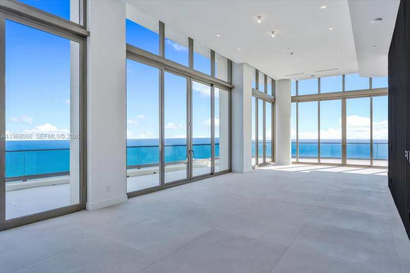 17901 Collins Ave # 01, Sunny Isles Beach FL 33160