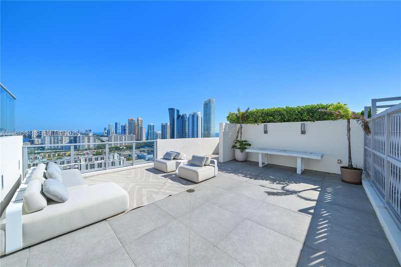 300 Sunny Isles Blvd # 03, Sunny Isles Beach FL 33160