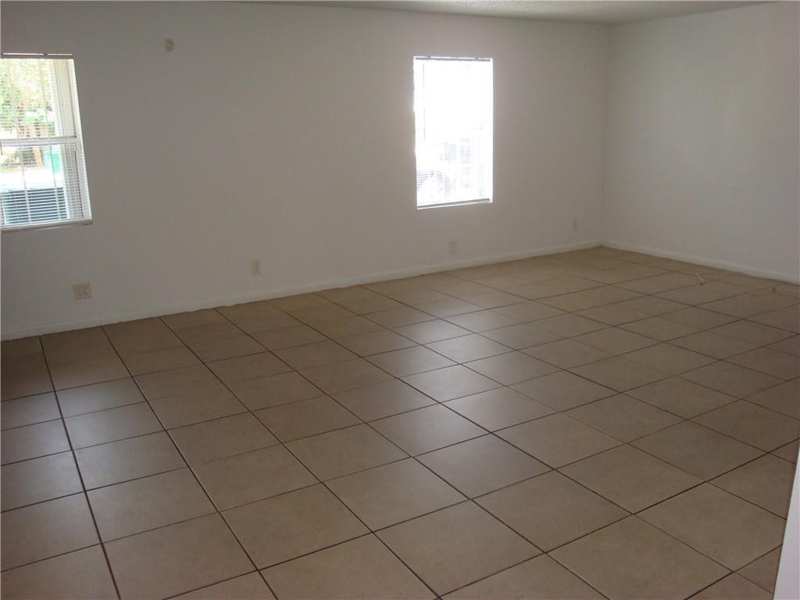 1633 W 28th Street # B, Riviera Beach FL 33404