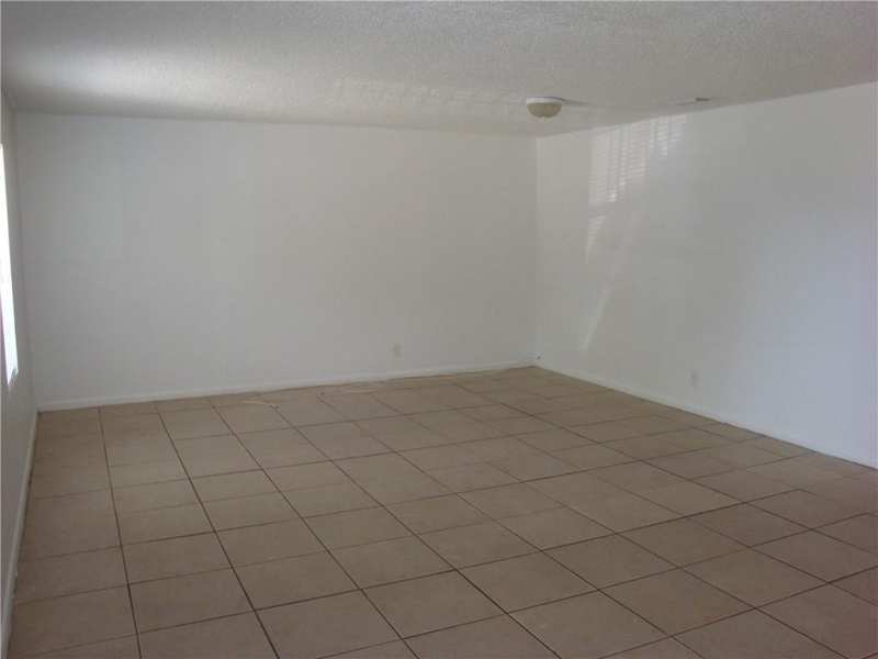 1633 W 28th Street # B, Riviera Beach FL 33404