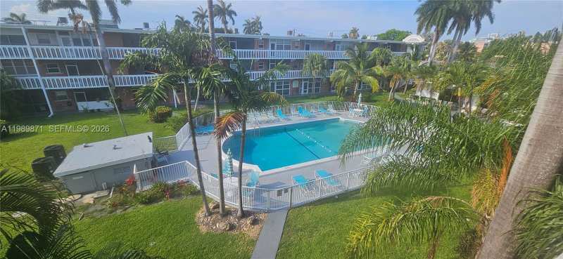 141 NE 10th Ave # 22C, Hallandale Beach FL 33009