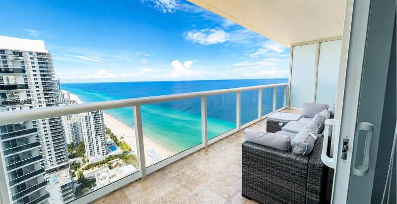 1830 S Ocean Dr # 4010, Hallandale Beach FL 33009