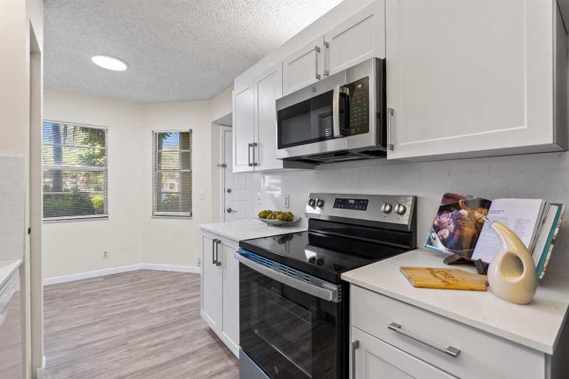 1251 SW 125th Avenue # 105t, Pembroke Pines FL 33027