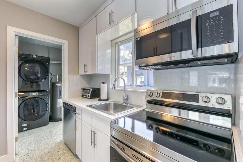 2025 NE 26th Street # 3, Wilton Manors FL 33305