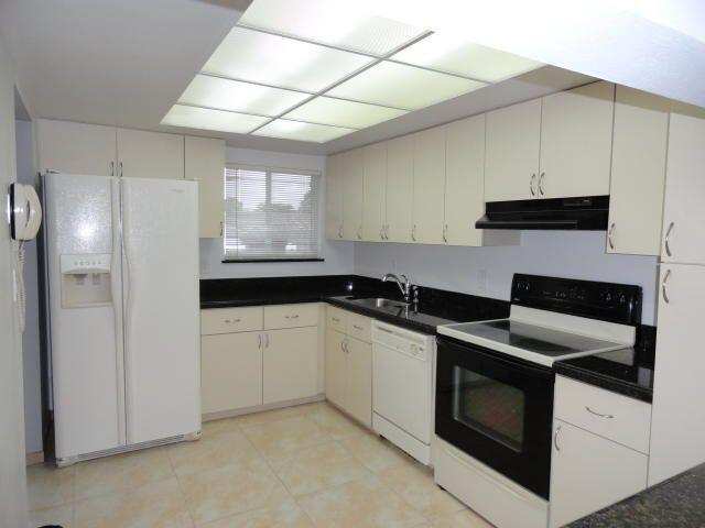 3212 Strawflower Way # 207, Lake Worth FL 33467