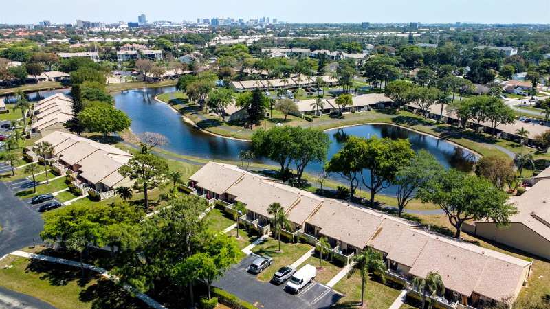 1017 Green Pine Boulevard # C, West Palm Beach FL 33409