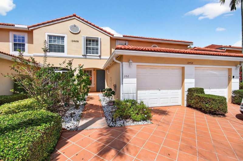 12468 Crystal Pointe Drive # 102, Boynton Beach FL 33437