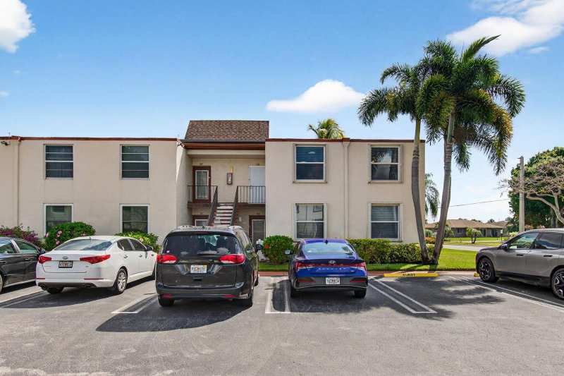 9 Willowbrook Lane # 208, Delray Beach FL 33446