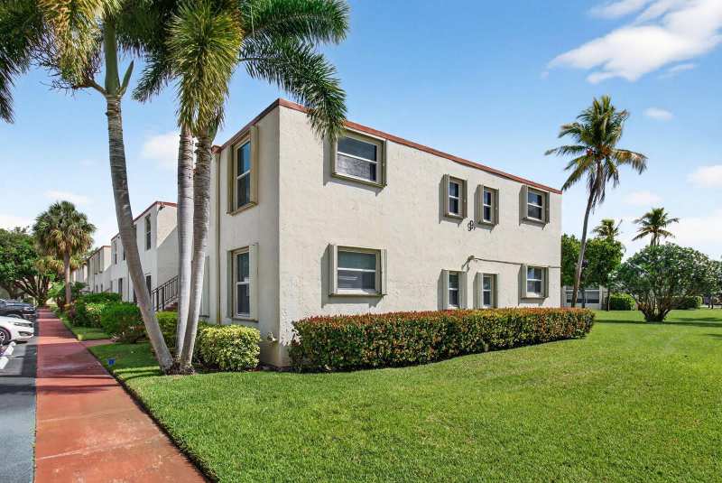 9 Willowbrook Lane # 208, Delray Beach FL 33446