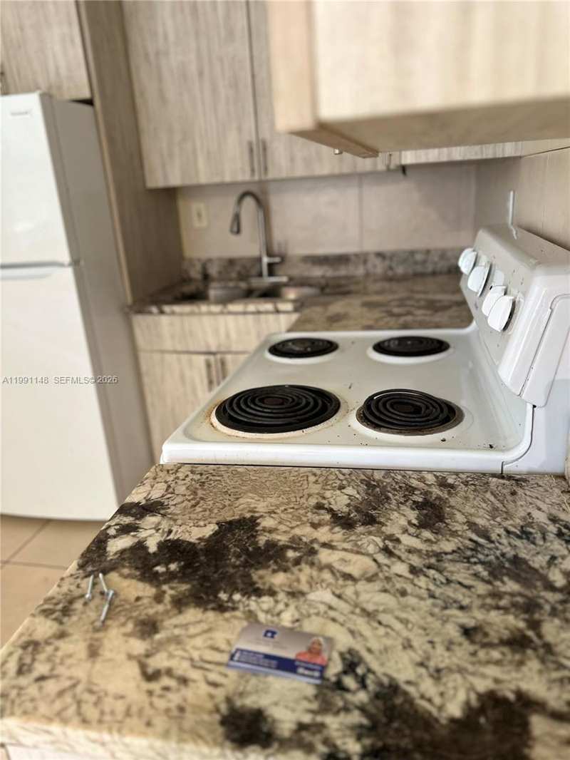 12890 NE 8th Ave # 107, North Miami FL 33161