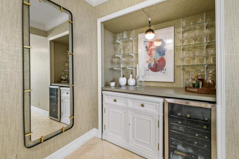 3000 N Ocean Drive # 9h, Singer Island FL 33404