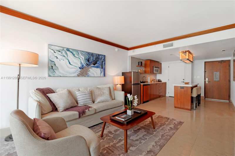 6801 Collins Ave # 710, Miami Beach FL 33141