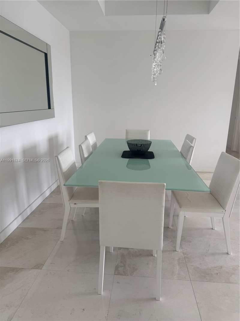 15901 Collins Ave # 2505, Sunny Isles Beach FL 33160