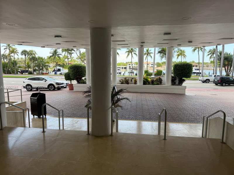 5005 Collins Ave # 1525, Miami Beach FL 33140