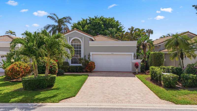 4730 Carlton Golf Drive, Lake Worth FL 33449