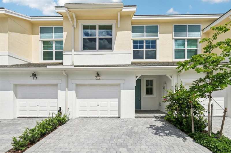 615 Parsons Way, Deerfield Beach FL 33442