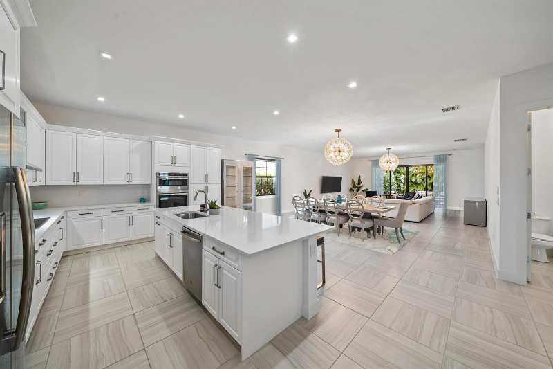 2938 Gin Berry Way, West Palm Beach FL 33401