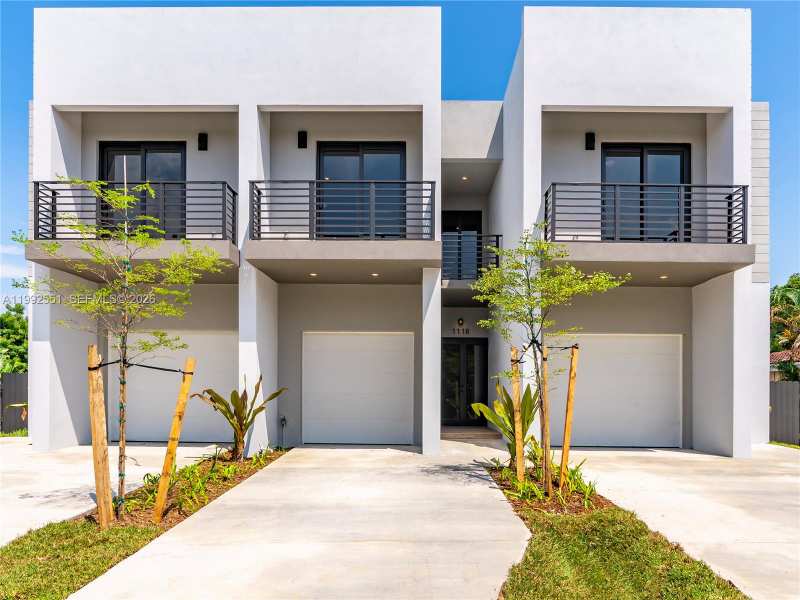 1118 NE 10th Ave, Fort Lauderdale FL 33304