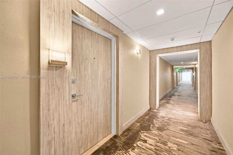 10275 Collins Ave # 1107, Bal Harbour FL 33154