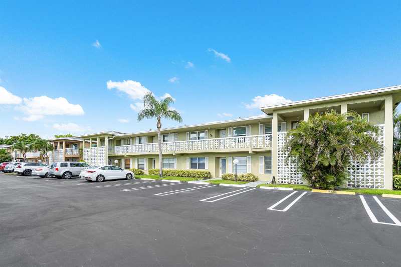 1021 Flame Vine Avenue # 104, Delray Beach FL 33445