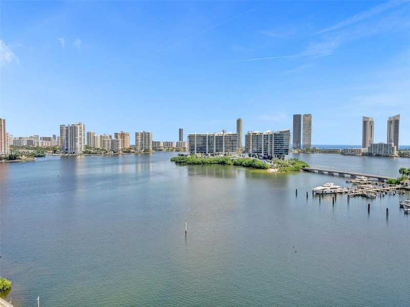 7000 Island Blvd # 1207, Aventura FL 33160