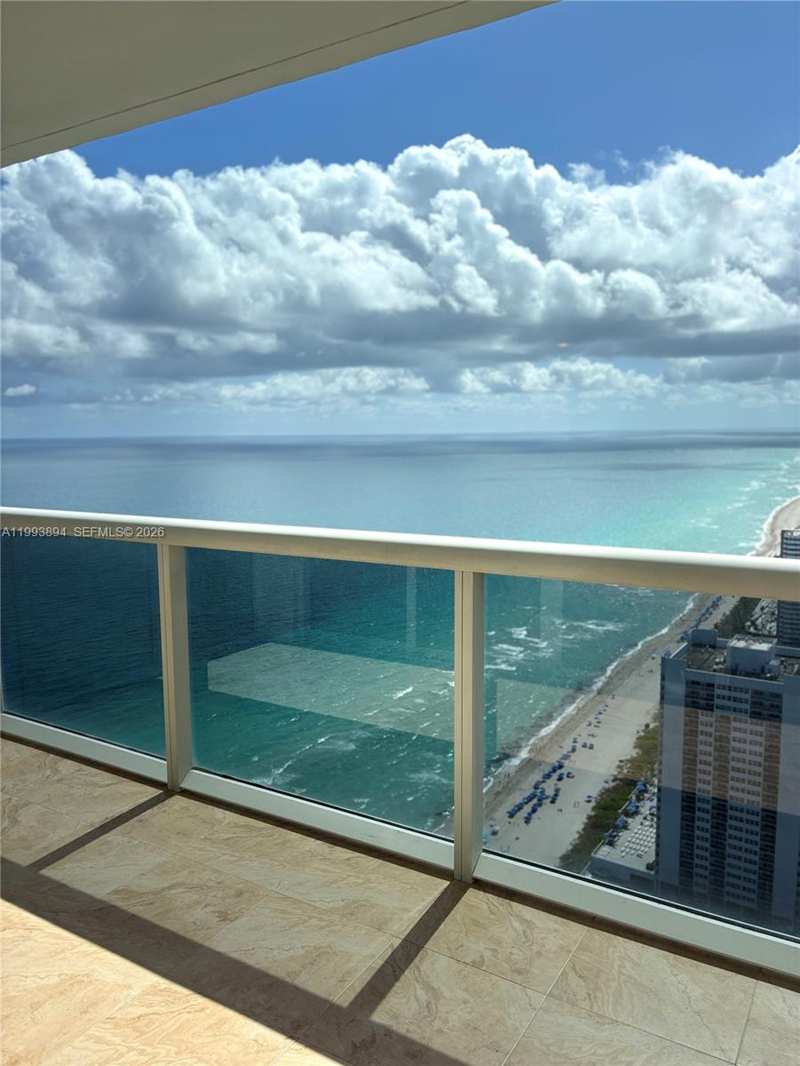 1830 S Ocean Dr # 4505, Hallandale Beach FL 33009
