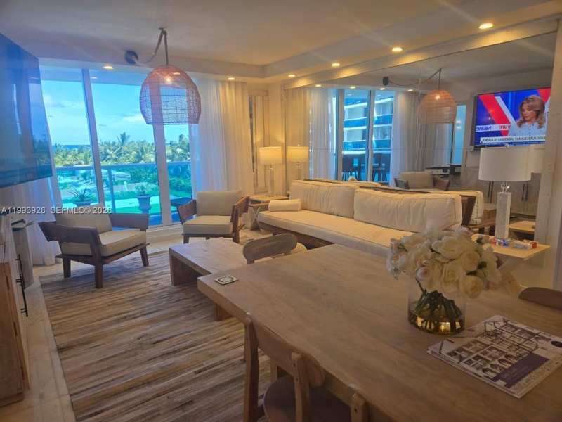 2301 Collins Ave # 439, Miami Beach FL 33139