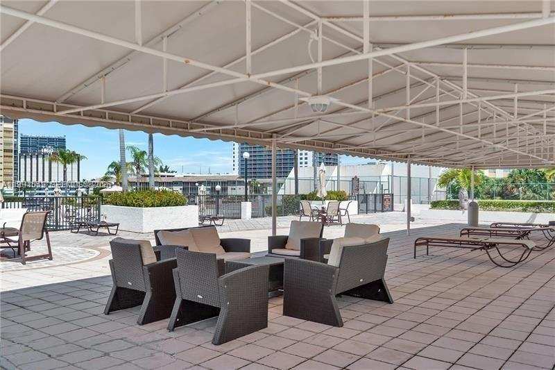 1865 S Ocean Dr # 12N, Hallandale Beach FL 33009