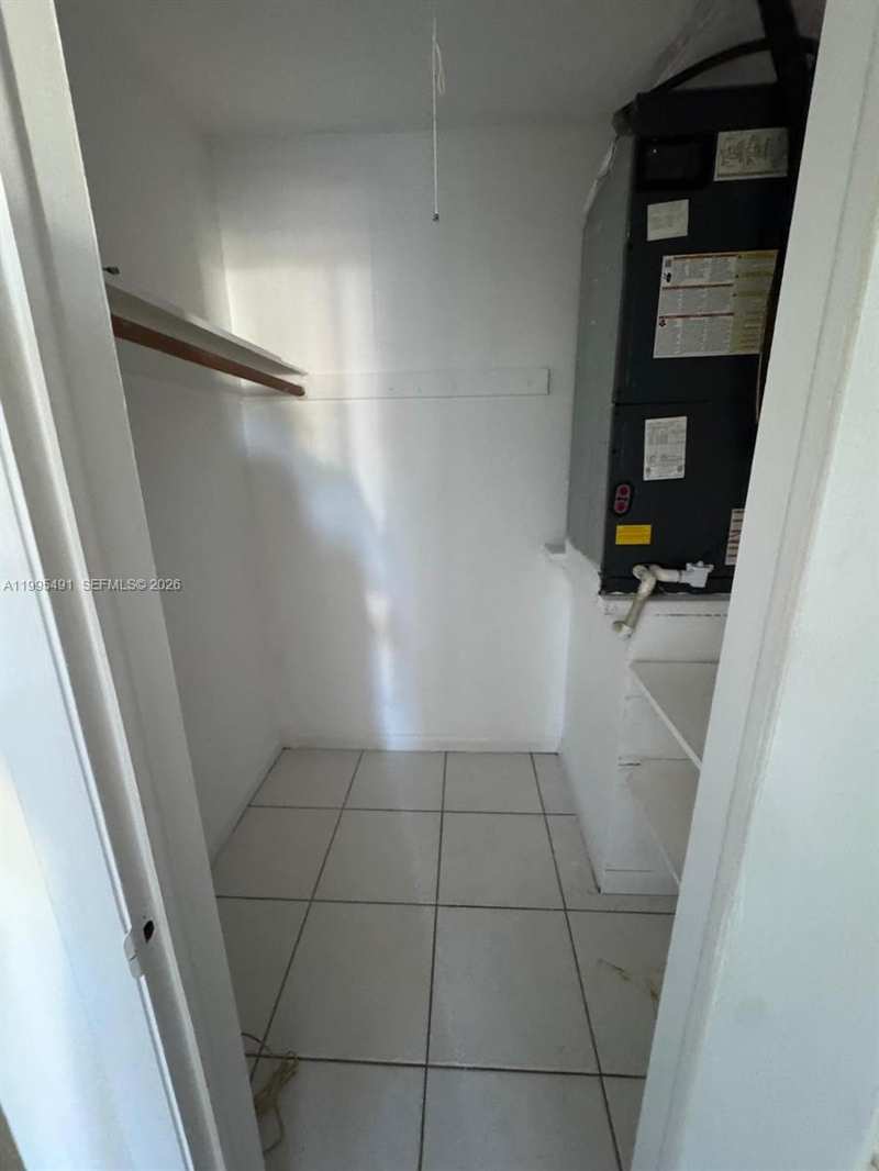 2051 NE 25th Ave # 3, Pompano Beach FL 33062